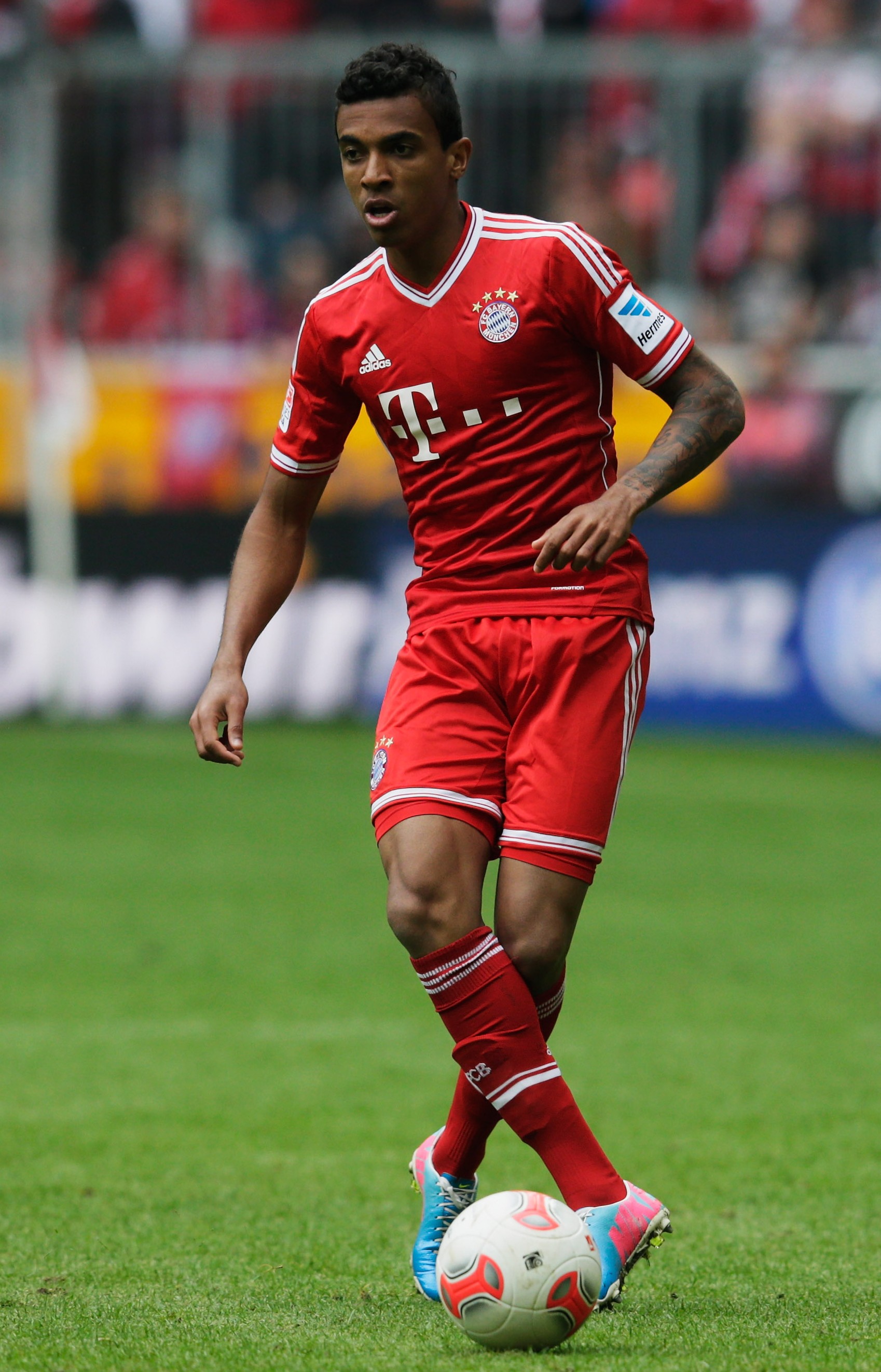 Gustavo open to Bayern Munich exit