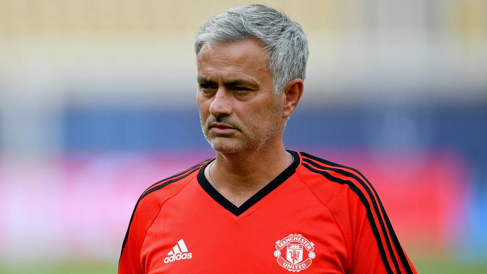 Mourinho predicts six Premier League title contenders