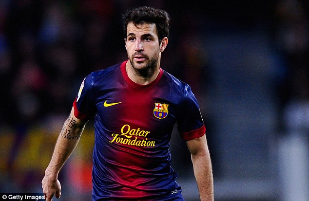 Wenger backs Fabregas to stay at Barcelona