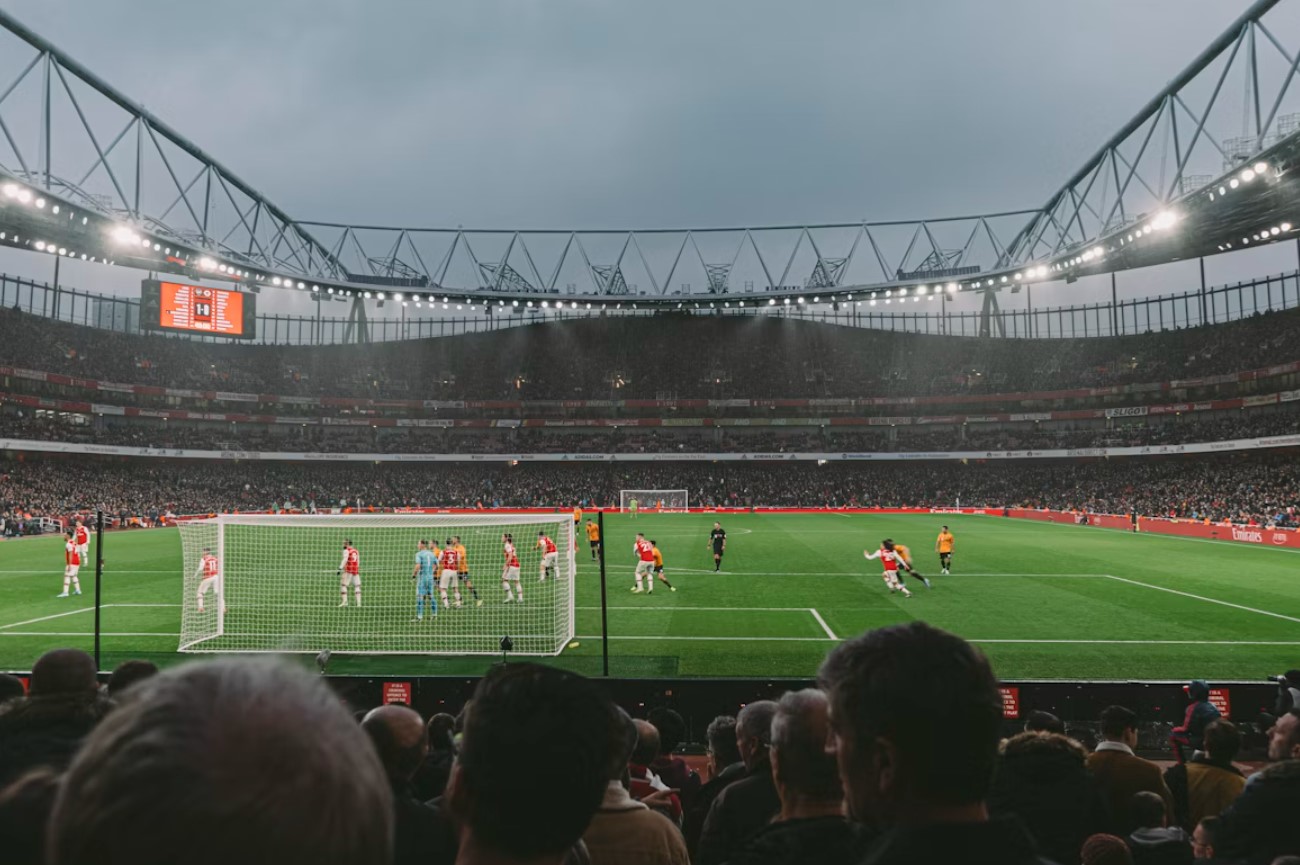 How Do Injuries Affect Football Betting Markets?