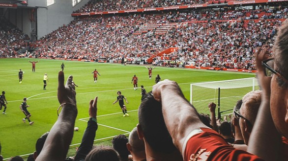 How Fantasy Football & Casino-Style Predictions Can Sharpen Your Tactical Mind