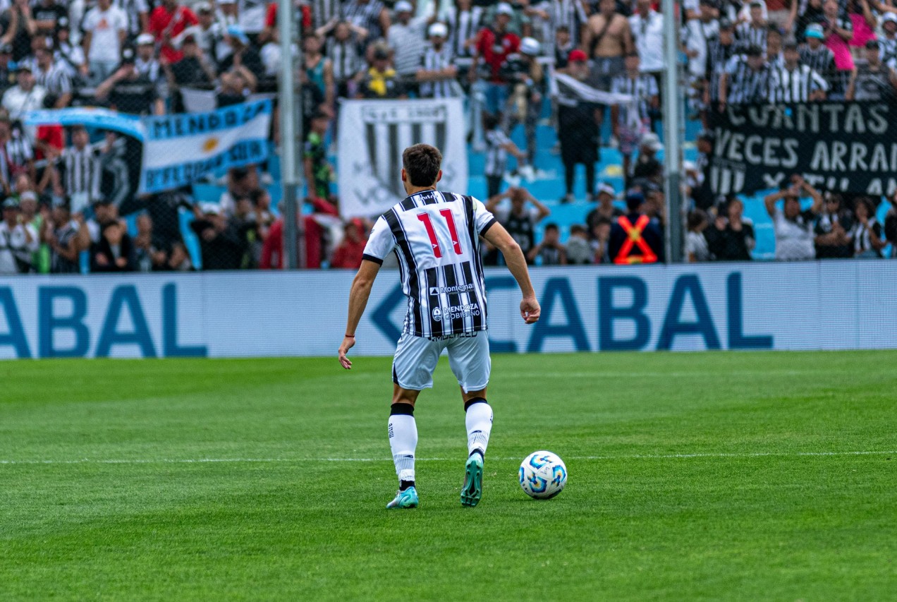 How Modern Football is Shaping Fan Culture in the Digital Age